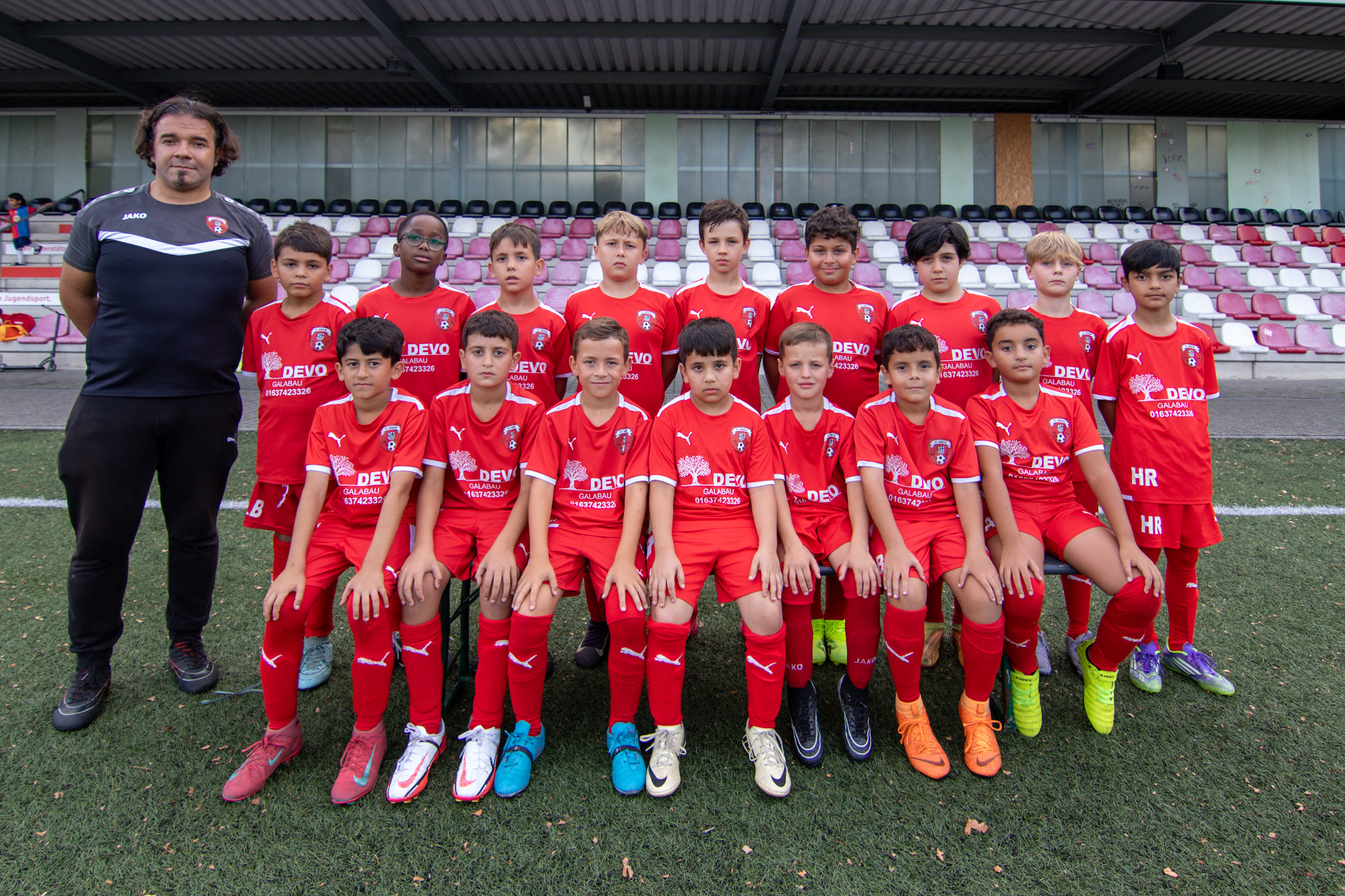 U10